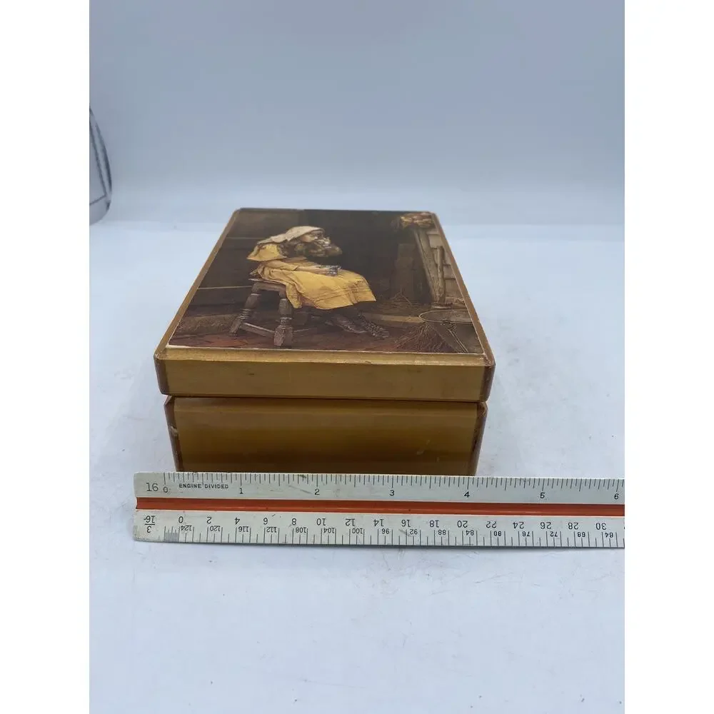 Vintage 1950-1980 Willits Inc Walnut Box W/Sankyo 23 Keynote Comb